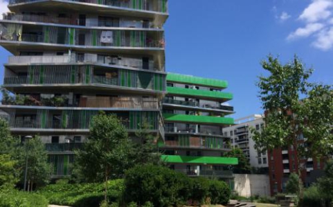 Jardins de la résidence de logements social "Villot Rapée" gérée par Paris Habitat, labellisé EcoJardin depuis 2017 dans la catégorie "Accompagnements d
